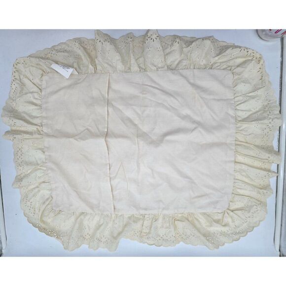 Vintage Colette Standard Sham Ecru Eyelet 26"x20" Cotton Pillow Case made in USA - Picture 3 of 6